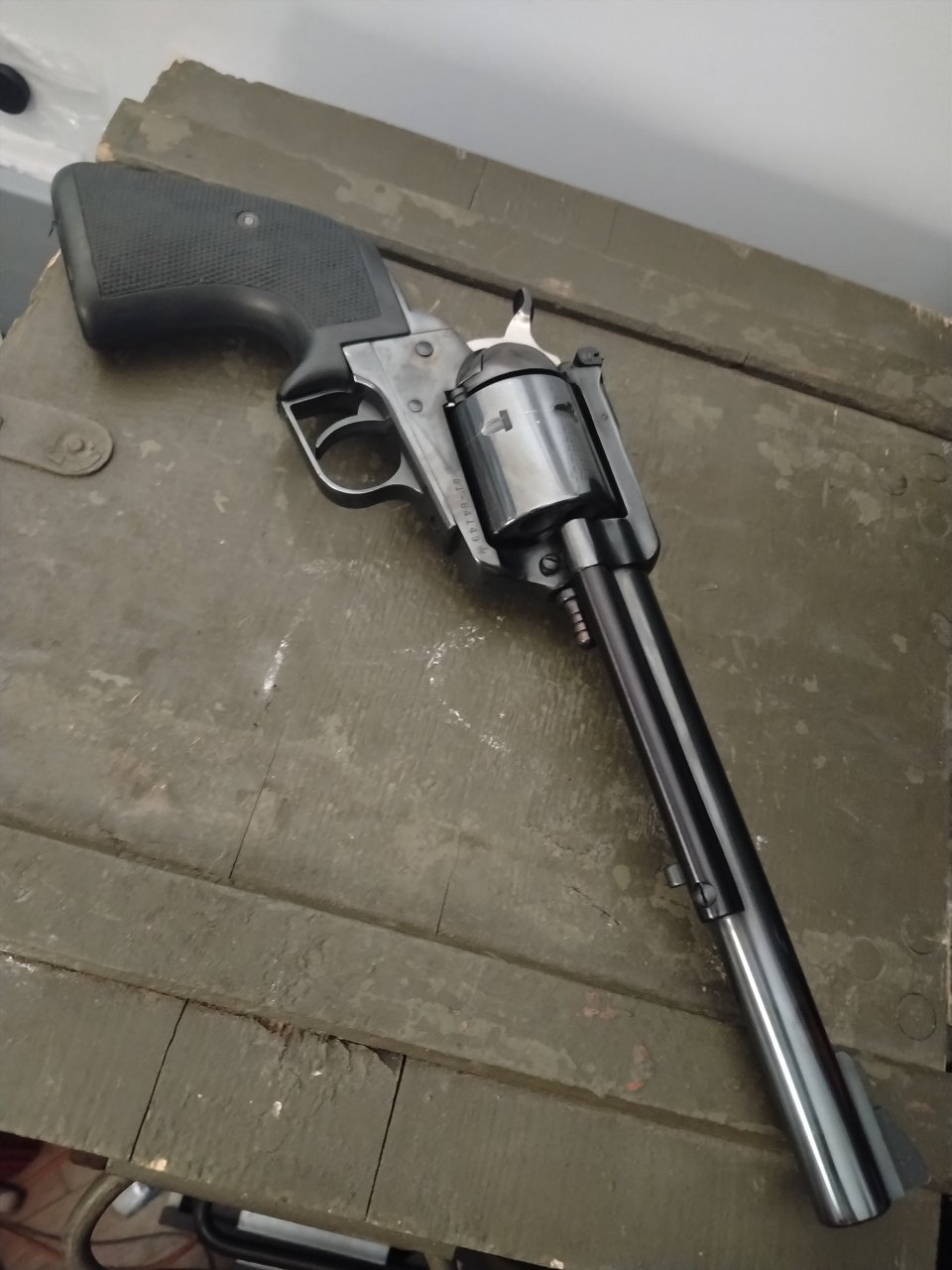 Revolver Ruger Superblackhawk 44 mag