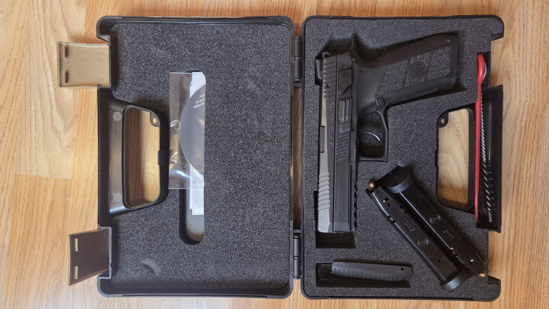CZ P-09