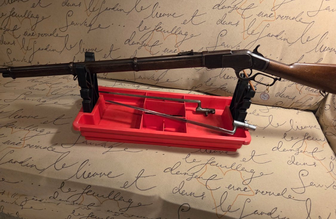 Winchester 1873 First Model Musket, ráže .44-40