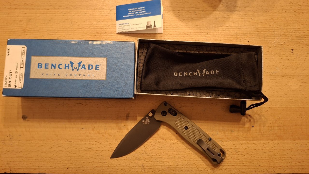 Benchmade s30v gry-1