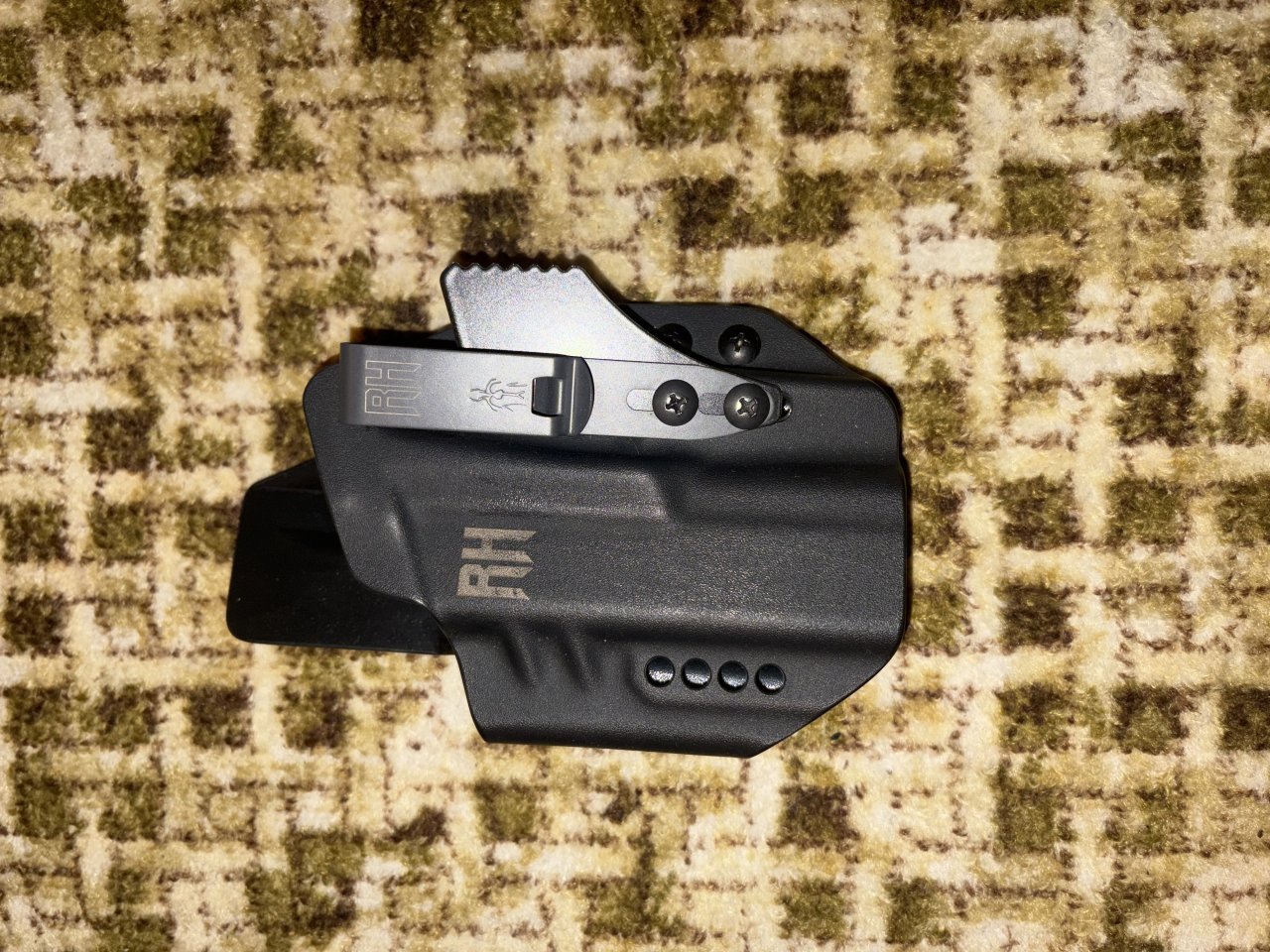 Iwb pouzdro
