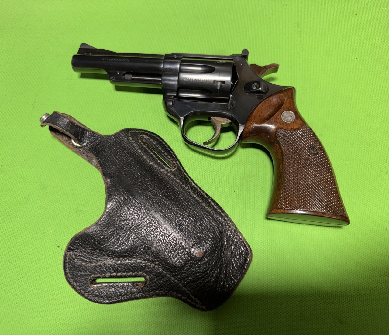 ASTRA 357 Magnum CTG ráže 9mm LUGER