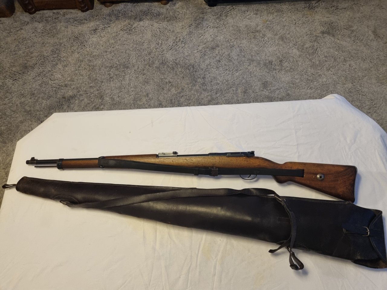 Malorážka Mauser 98