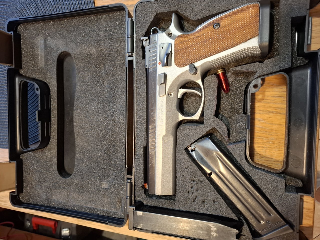 CZ 75 TS 2XZÁSOBNÍK